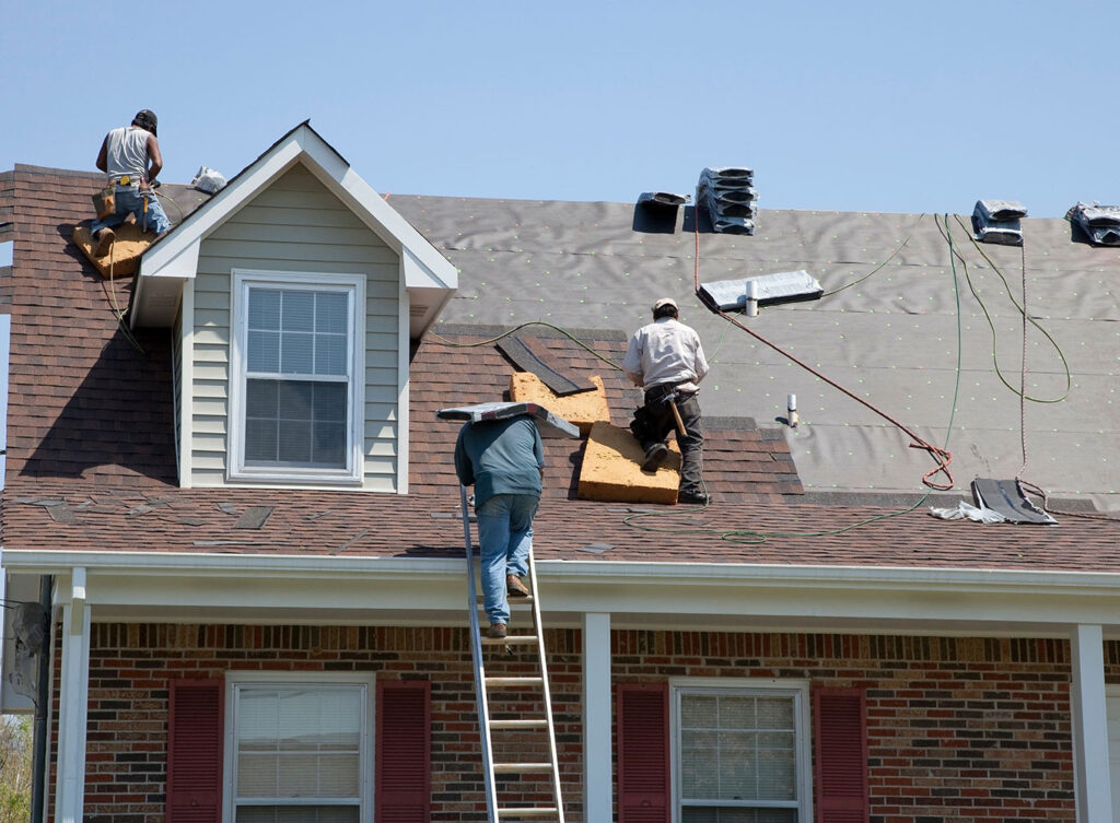 full-service roofers replacing roof on home in granger indiana